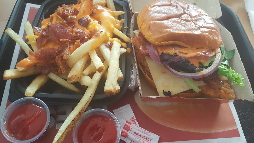 Wendys | restaurant | 4650 Gosford Rd, Bakersfield, CA 93313, USA | 6613980750 OR +1 661-398-0750