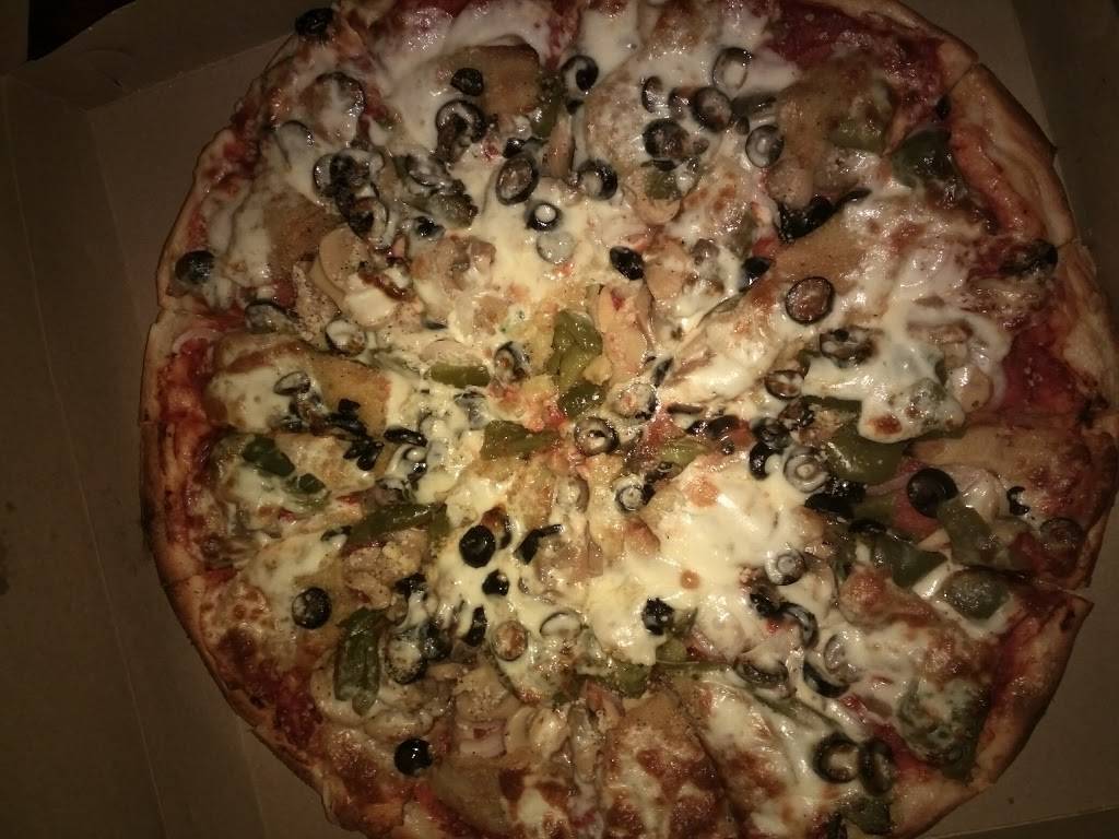 Cavros Pizzeria | restaurant | 184 Main St, East Hartford, CT 06118, USA | 8608951102 OR +1 860-895-1102