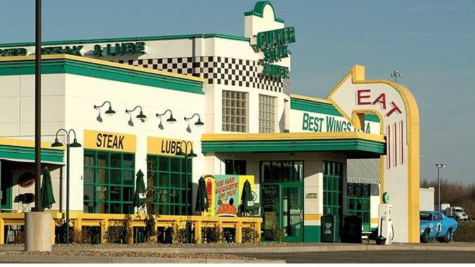 Quaker Steak & Lube | restaurant | 5800 Patriot Blvd, Austintown, OH 44515, USA | 3303499464 OR +1 330-349-9464