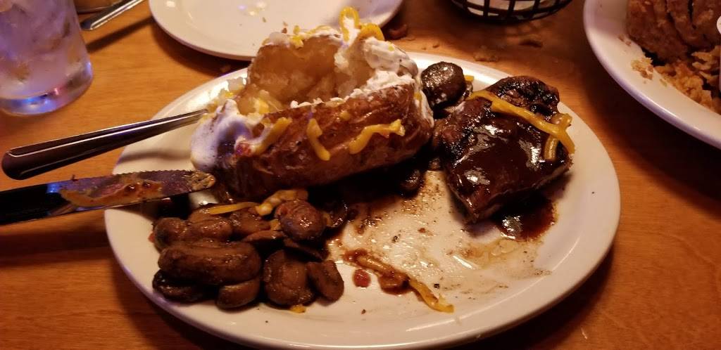 Texas Roadhouse | restaurant | 515 N Lexington-Springmill Rd, Ontario, OH 44906, USA | 4195297427 OR +1 419-529-7427