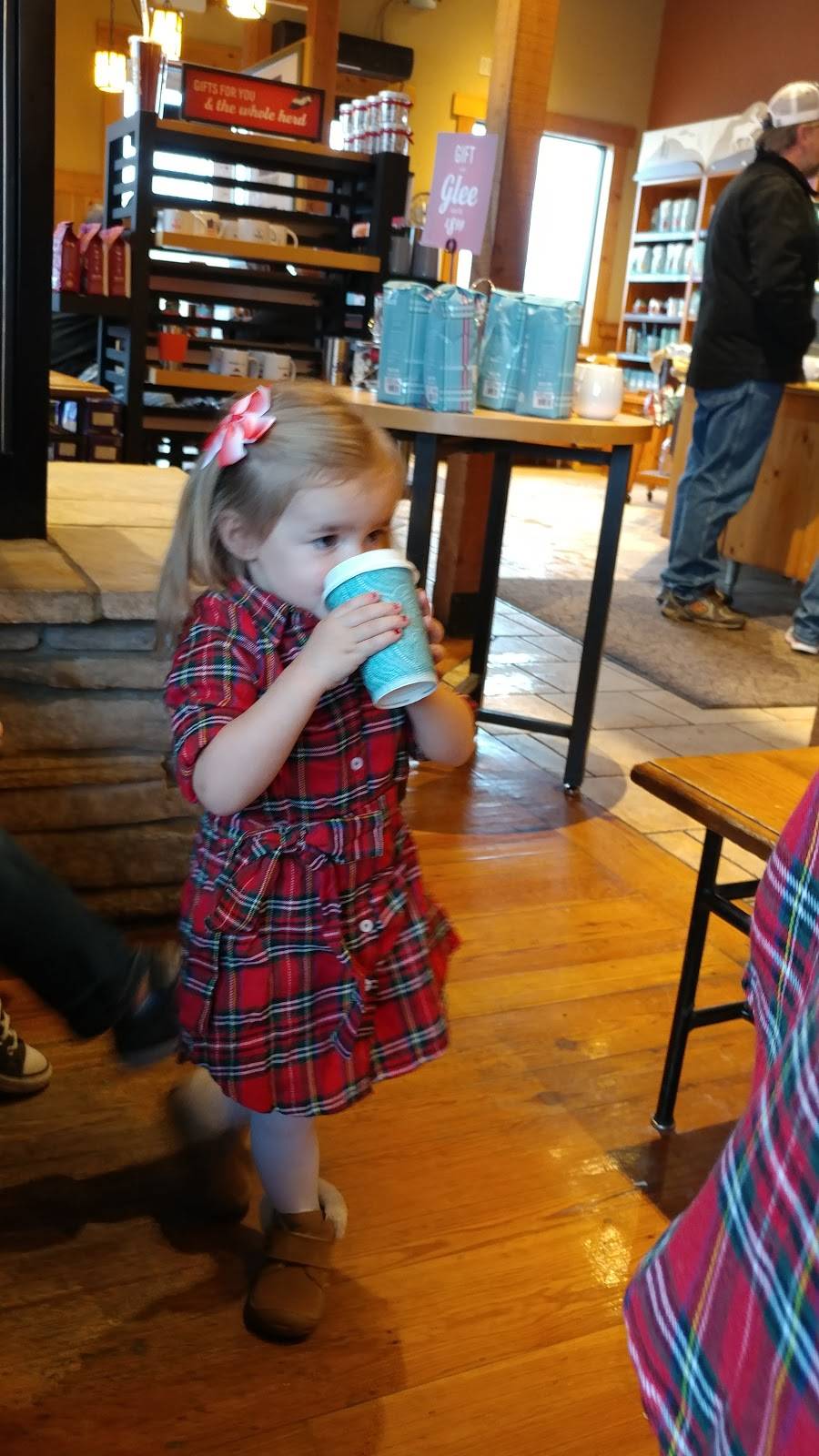 Caribou Coffee | cafe | 2423 Division St West, St Cloud, MN 56301, USA | 3202021889 OR +1 320-202-1889