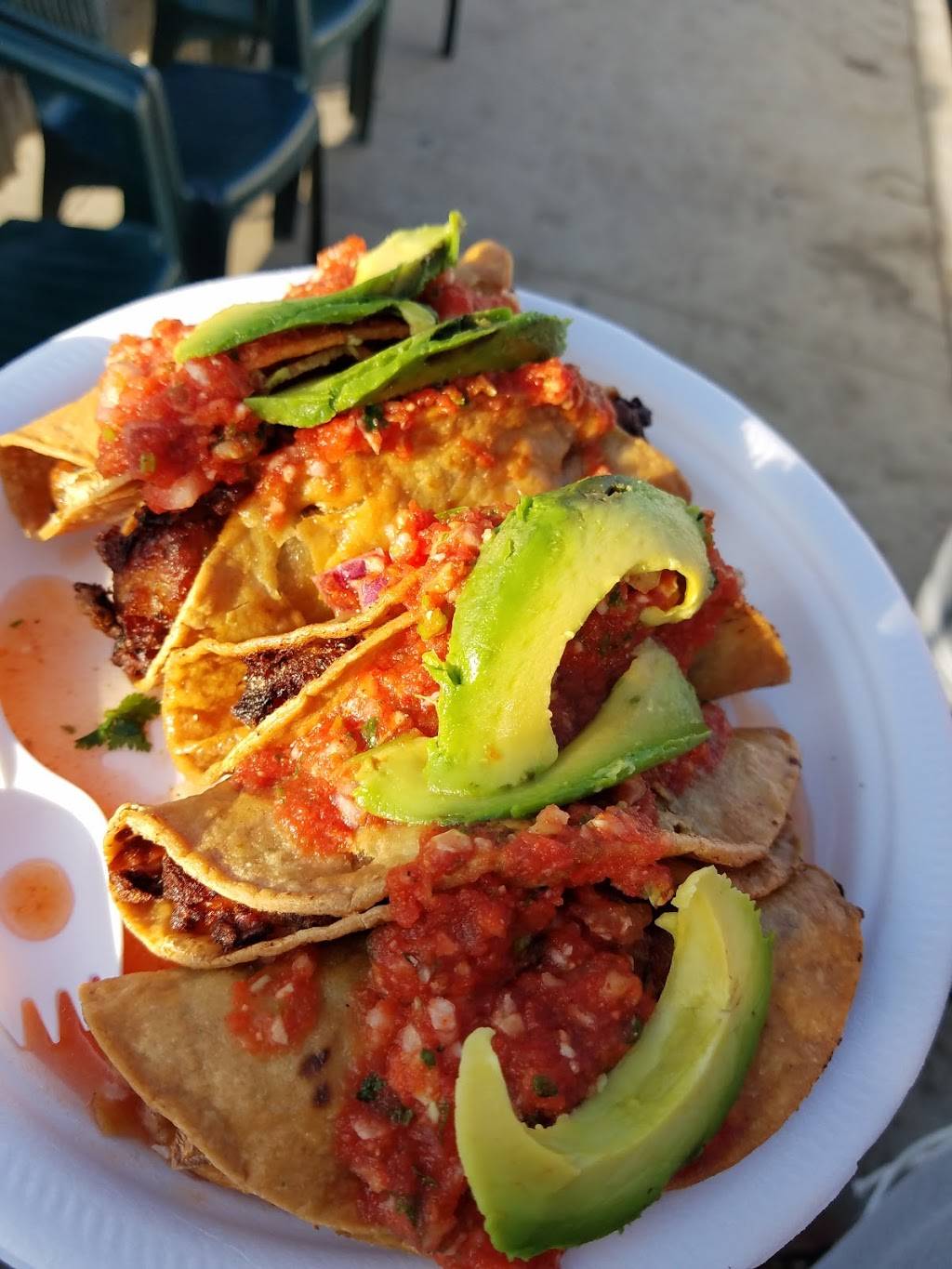 Mariscos El Bigotón | restaurant | 13504 Osborne St, Arleta, CA 91331, USA | 3233574269 OR +1 323-357-4269