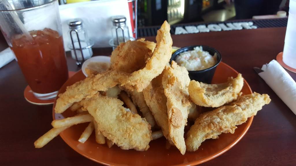 R and Ds House Divided | restaurant | 2148 University Ave, Green Bay, WI 54302, USA | 9204550722 OR +1 920-455-0722