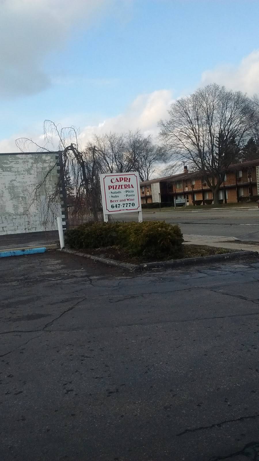 Capri Pizzeria | restaurant | 30735 Greenfield Rd, Southfield, MI 48076, USA | 2486477770 OR +1 248-647-7770