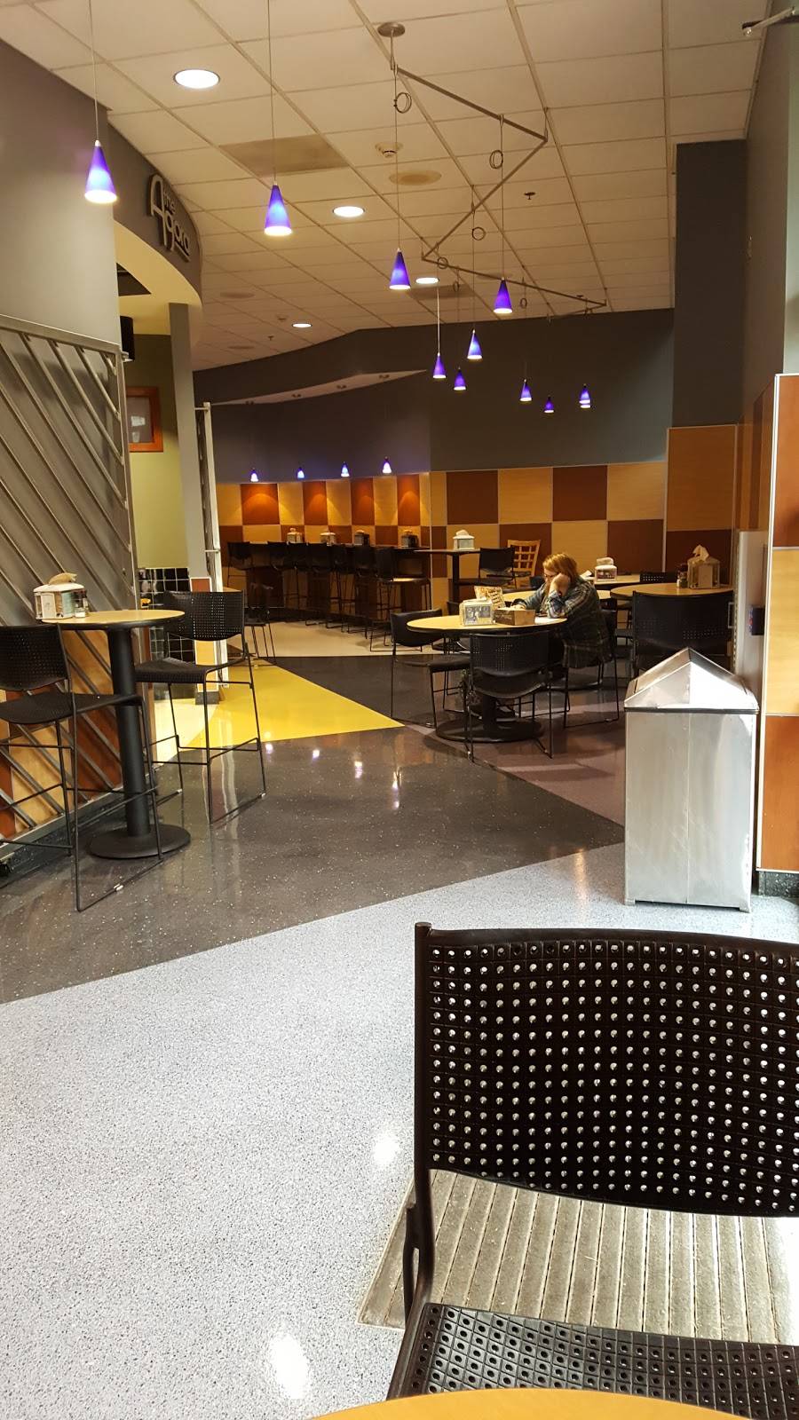 Einstein Bros. Bagels | bakery | 116 N 31st Ave, Hattiesburg, MS 39401, USA | 6012665836 OR +1 601-266-5836