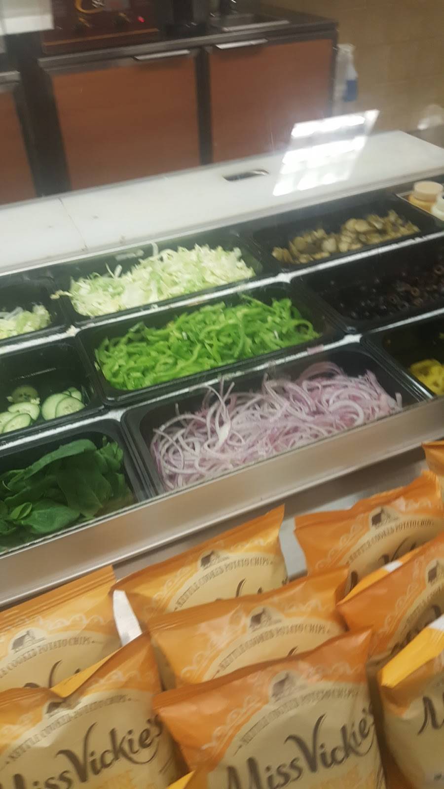 Subway | restaurant | 15051 W Whitesbridge Ave, Kerman, CA 93630, USA | 5598466799 OR +1 559-846-6799