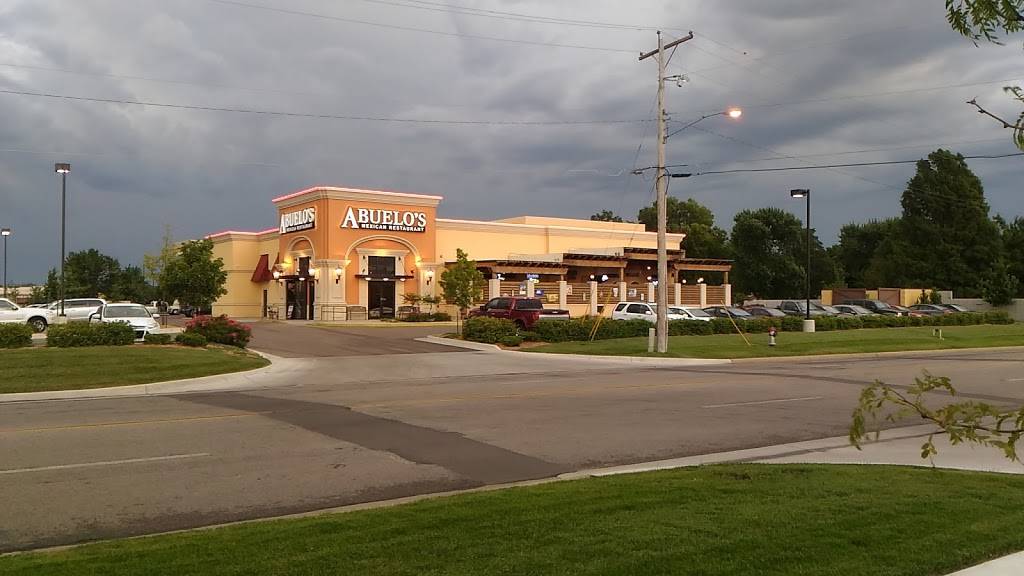 Abuelos Mexican Restaurant | restaurant | 452 Ridge Rd S, Wichita, KS 67209, USA | 3169461030 OR +1 316-946-1030
