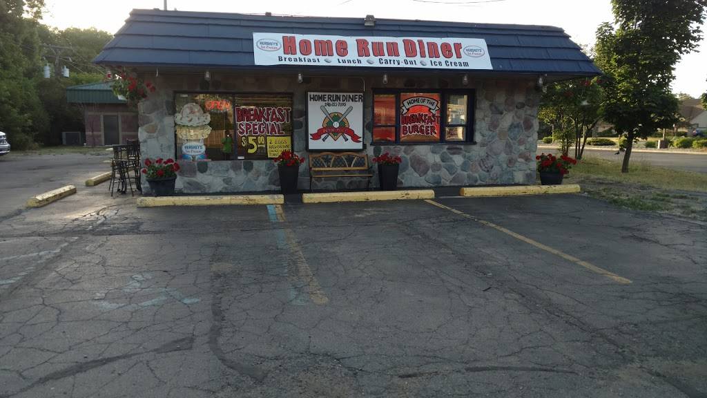 Homerun Diner | restaurant | 4708 Elizabeth Lake Rd, Waterford Twp, MI 48327, USA | 2482217095 OR +1 248-221-7095