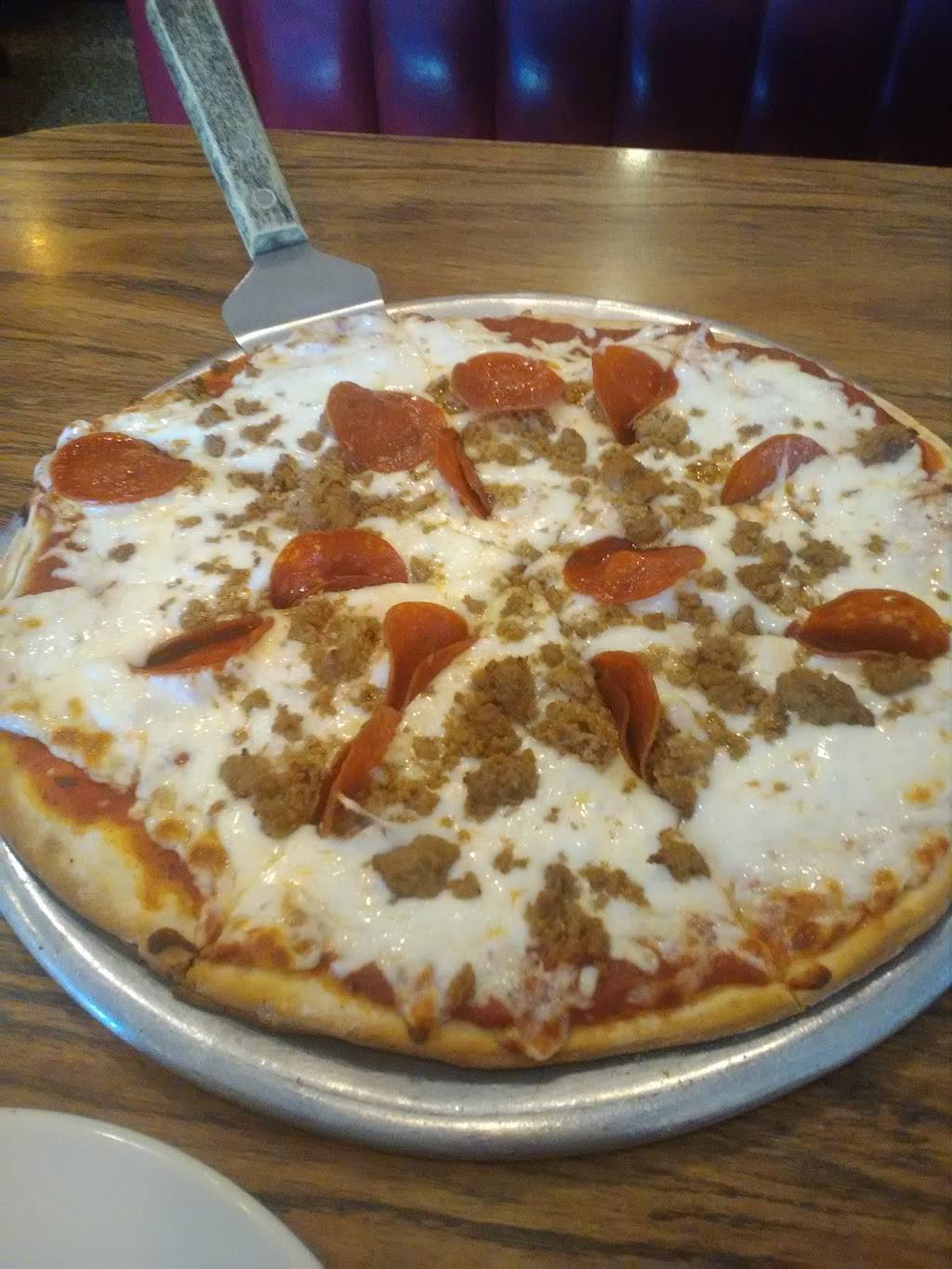 Jimmys Pizza House | restaurant | 203 N Main St, High Point, NC 27260, USA | 3368839810 OR +1 336-883-9810