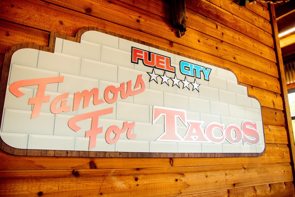 Fuel City Friendlys | restaurant | 10025 Harry Hines Blvd, Dallas, TX 75220, USA | 2146245950 OR +1 214-624-5950