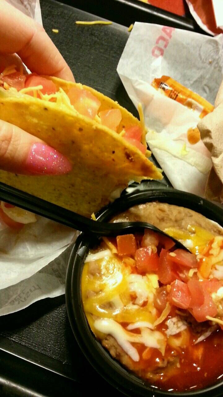 Taco Bell | restaurant | 218 S Diamond Bar Blvd, Diamond Bar, CA 91765, USA | 9098601671 OR +1 909-860-1671