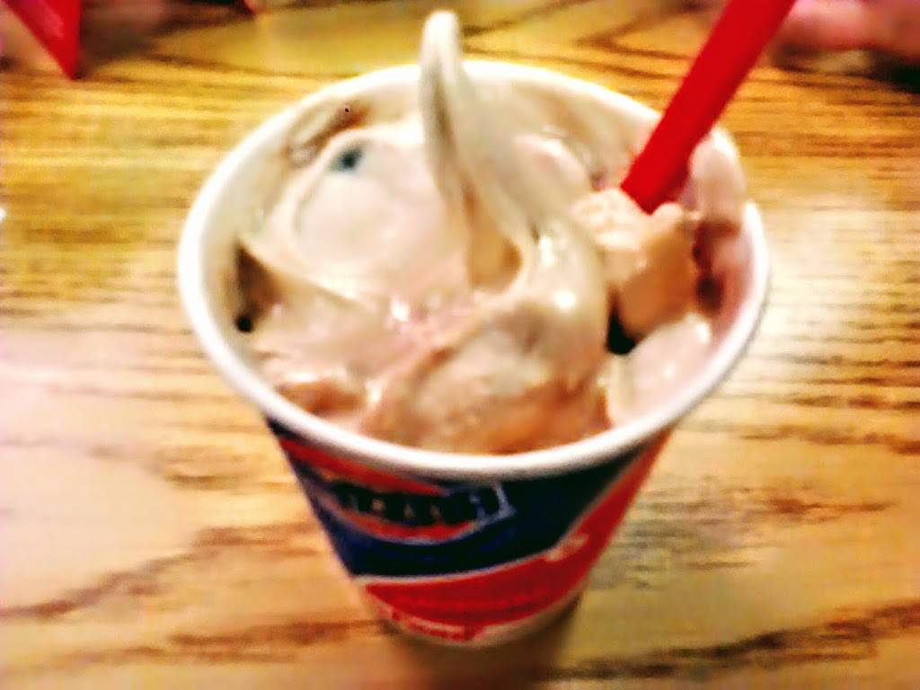Dairy Queen | restaurant | 3905 S, IL-159, Glen Carbon, IL 62034, USA | 6182885720 OR +1 618-288-5720
