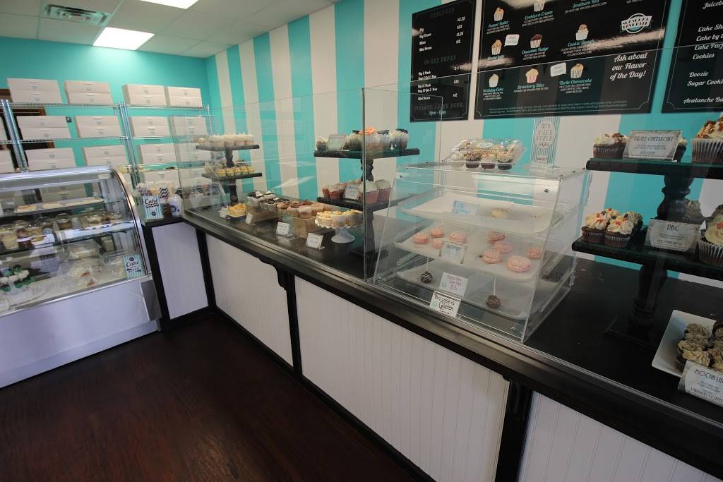 Buttersweet Cupcakes Edmond | restaurant | 16708 N Pennsylvania Ave, Edmond, OK 73012, USA | 4053979395 OR +1 405-397-9395