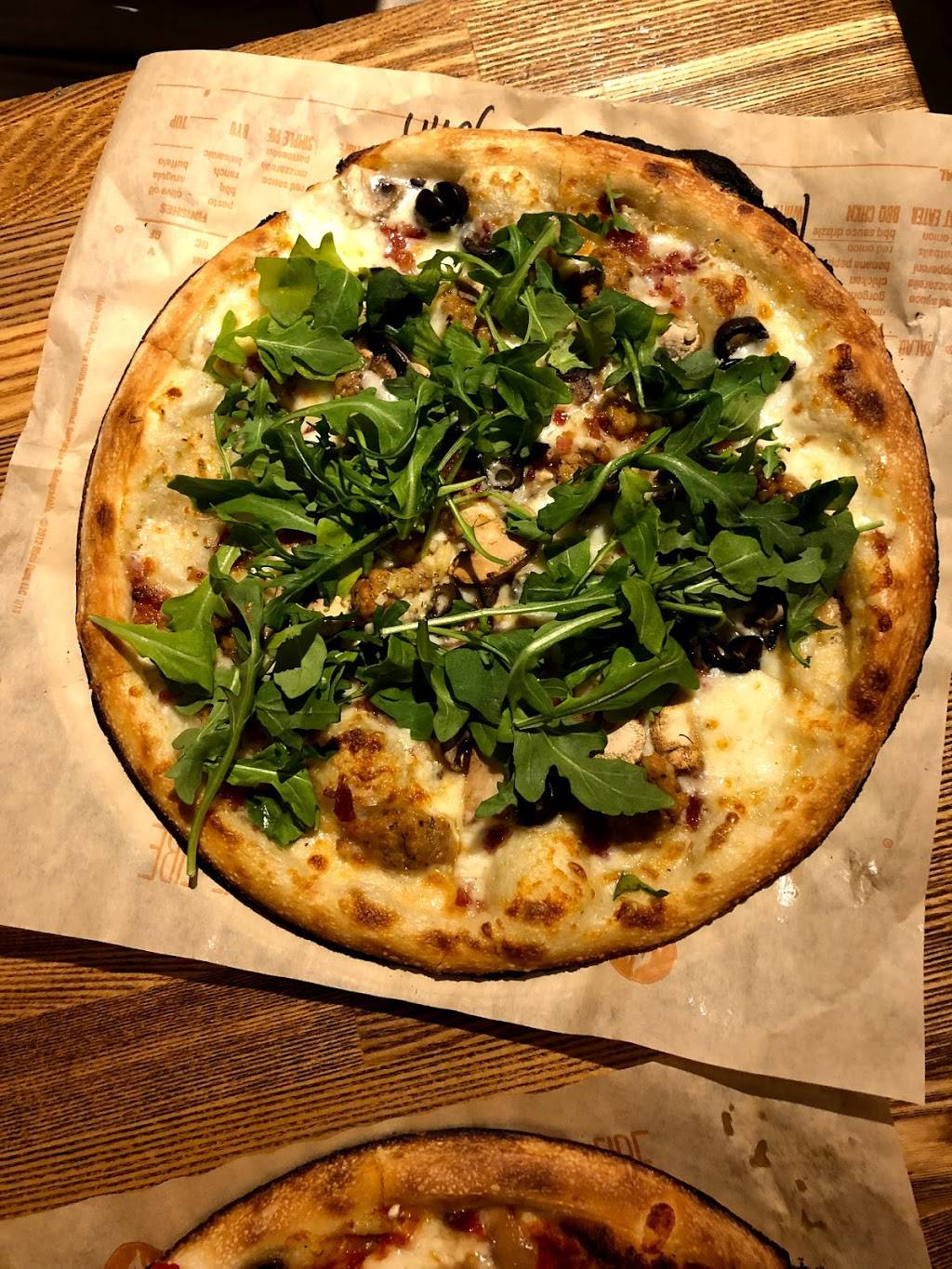 Blaze Pizza | meal takeaway | 1737 Sherman Ave, Evanston, IL 60201, USA | 8472649263 OR +1 847-264-9263