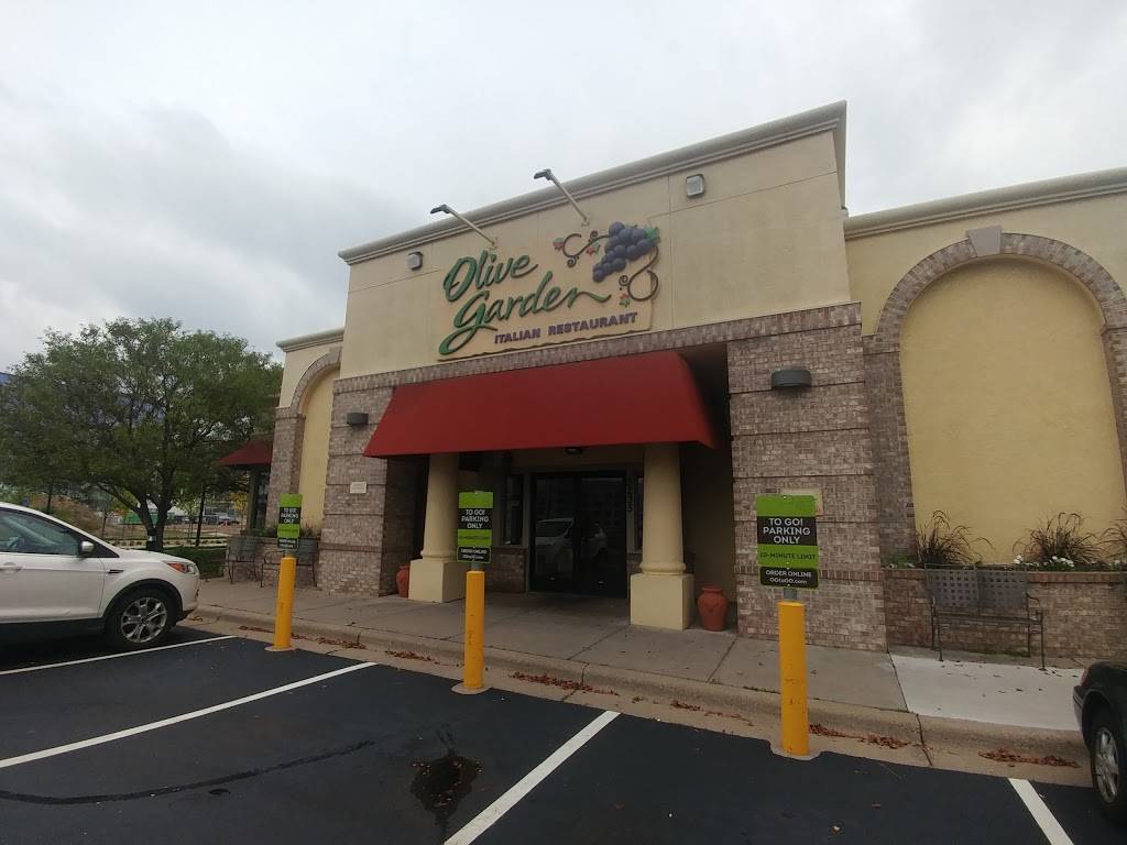 Olive Garden Italian Restaurant | meal takeaway | 11390 Wayzata Blvd, Minnetonka, MN 55305, USA | 9524260943 OR +1 952-426-0943