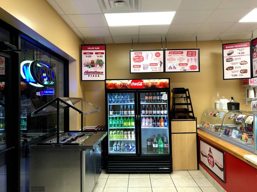 Hometown Pizza | meal takeaway | 704 N Jones St, Bolivar, TN 38008, USA | 7312123256 OR +1 731-212-3256