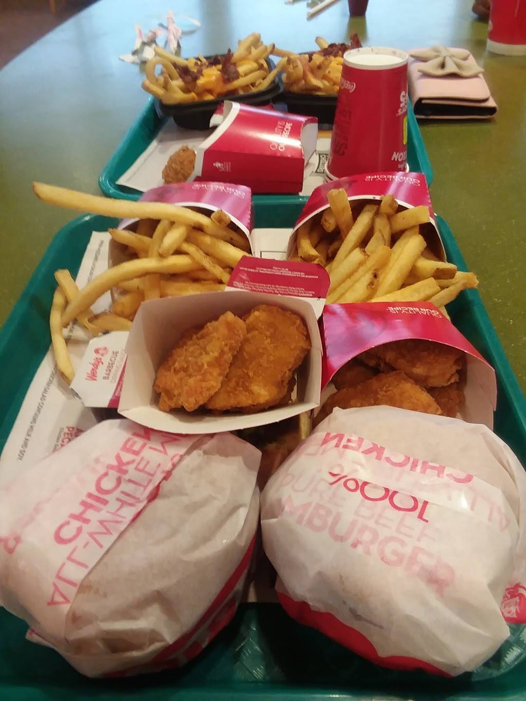 Wendys | restaurant | 1260 W Foothill Blvd, Rialto, CA 92376, USA | 9098732406 OR +1 909-873-2406