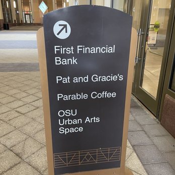 Pat and Gracies Downtown | restaurant | 121 S High St, Columbus, OH 43215, USA | 6143473952 OR +1 614-347-3952