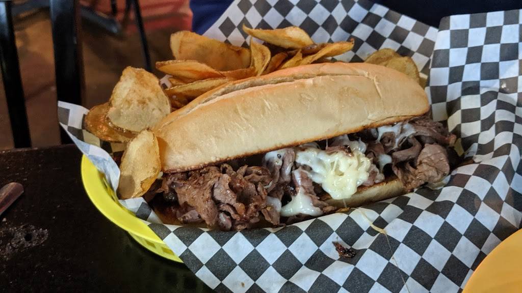 Charlies Sports Grill | restaurant | 14530 Northeast 20th Street, Choctaw, OK 73020, USA | 4052815757 OR +1 405-281-5757