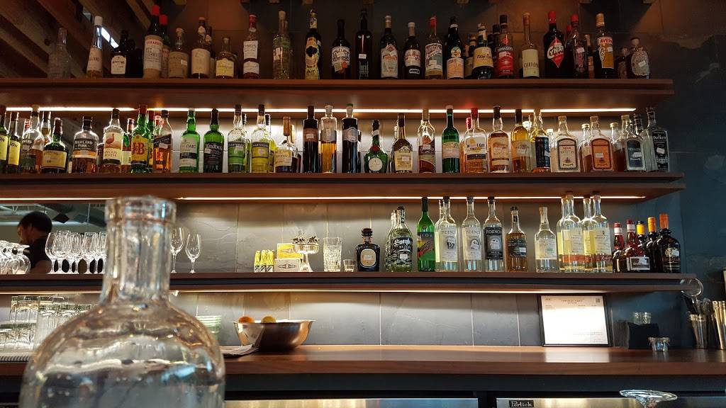 Standard Beer + Food | restaurant | 205 E Franklin St, Raleigh, NC 27604, USA | 9193221499 OR +1 919-322-1499