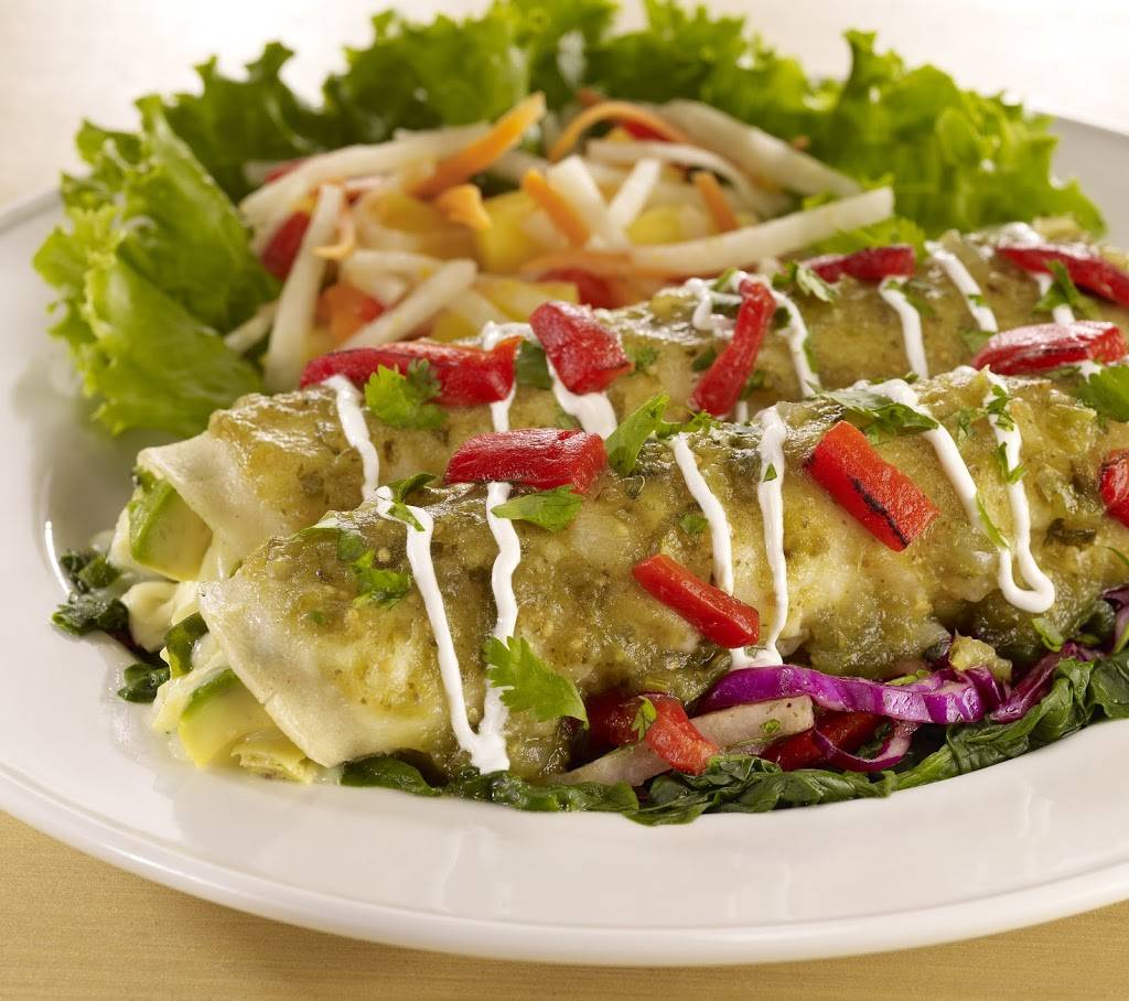 Cantina Laredo | restaurant | 10282 Bistro Dr, Jacksonville, FL 32246, USA | 9049976110 OR +1 904-997-6110