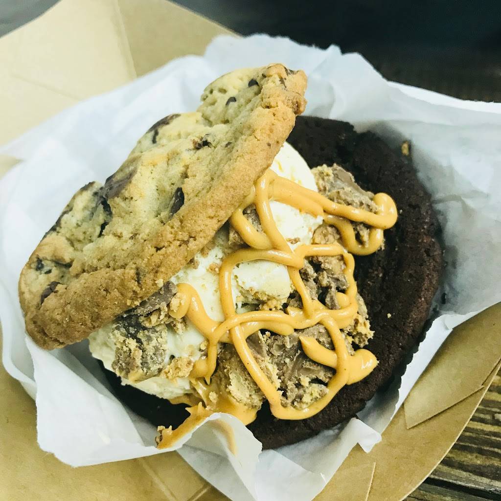 Rocky Moo | restaurant | 100 E Main St Ste R4, Spartanburg, SC 29306, USA | 8649131322 OR +1 864-913-1322