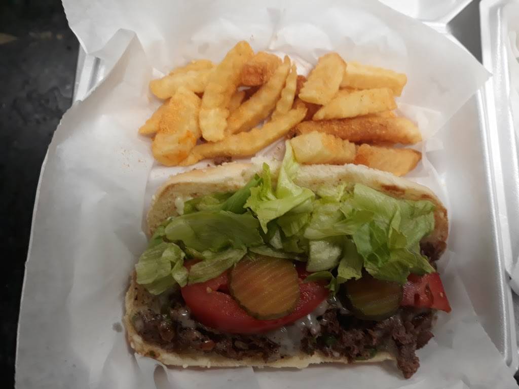 Raybos Wings & Things | restaurant | 929 Porter St, Memphis, TN 38126, USA | 9014408089 OR +1 901-440-8089