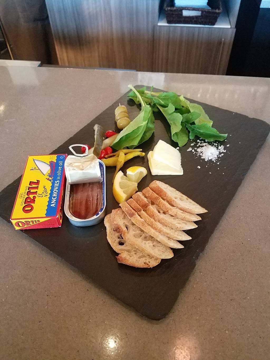 Aperitivo | restaurant | 435 Ionia Ave SW, Grand Rapids, MI 49503, USA | 6162597045 OR +1 616-259-7045