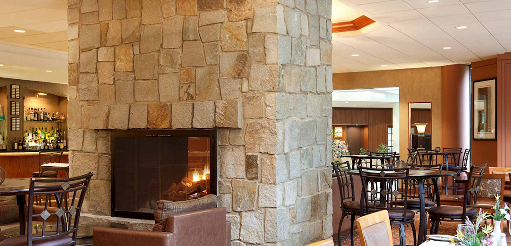 SORA | restaurant | DoubleTree by Hilton Hotel Boston-Bedford Glen, 44 Middlesex Turnpike, Bedford, MA 01730, USA | 7812755500 OR +1 781-275-5500