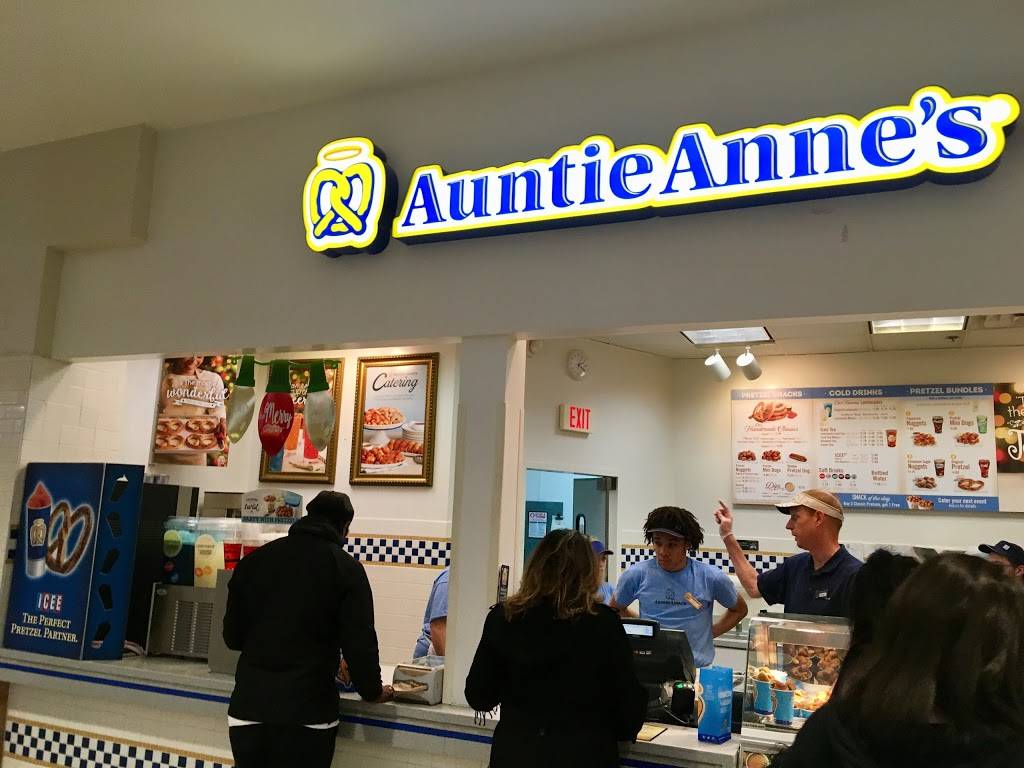 Auntie Annes | restaurant | 11500 Midlothian Turnpike spc 470, North Chesterfield, VA 23235, USA | 8043785071 OR +1 804-378-5071