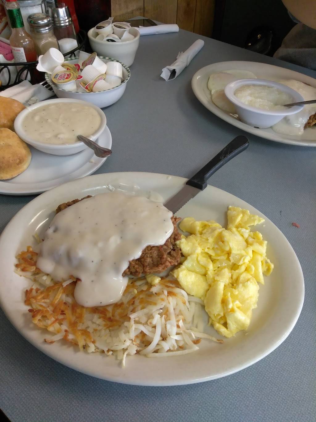 Shortys Cookin Country | restaurant | 603 S Belt Line Rd, Irving, TX 75060, USA | 9723131102 OR +1 972-313-1102