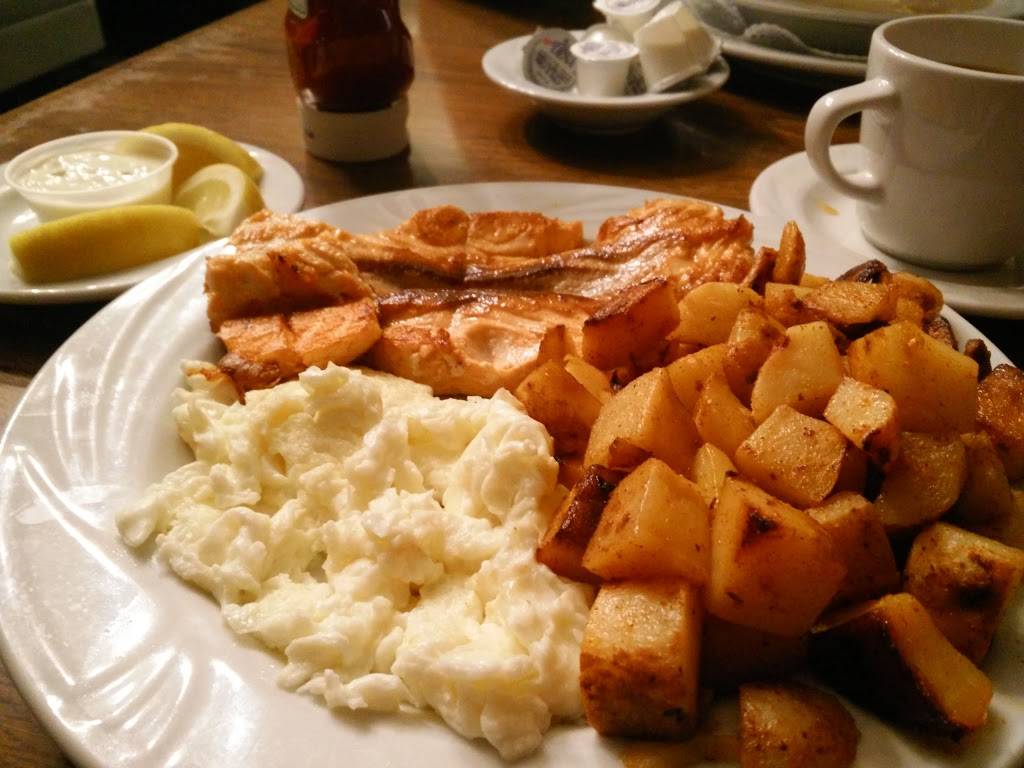 Conrads Restaurant | restaurant | 820 N Central Ave, Glendale, CA 91203, USA | 8182466547 OR +1 818-246-6547