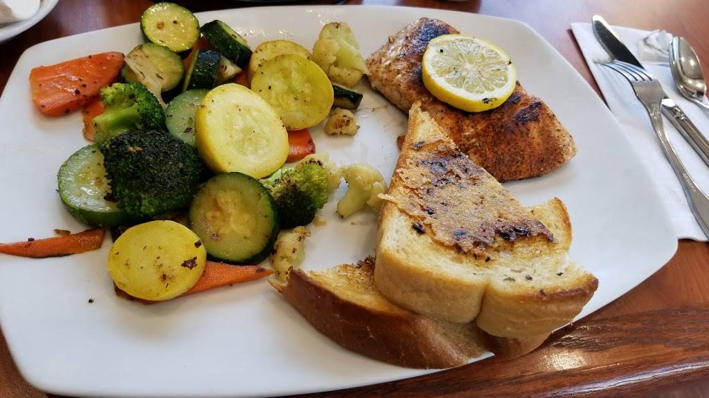 The Broken Yolk Cafe | restaurant | 3300 Buena Vista Rd, Bakersfield, CA 93311, USA | 6616959655 OR +1 661-695-9655