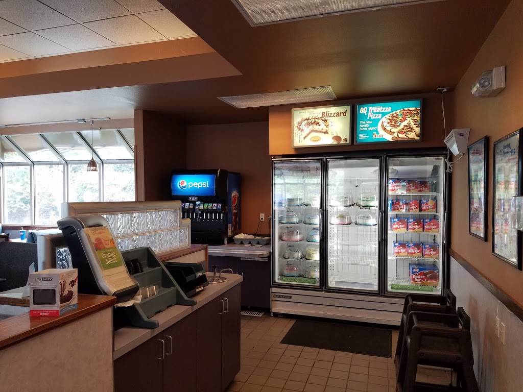 Dairy Queen | restaurant | 411 Westfield St, Silverton, OR 97381, USA | 5038731330 OR +1 503-873-1330