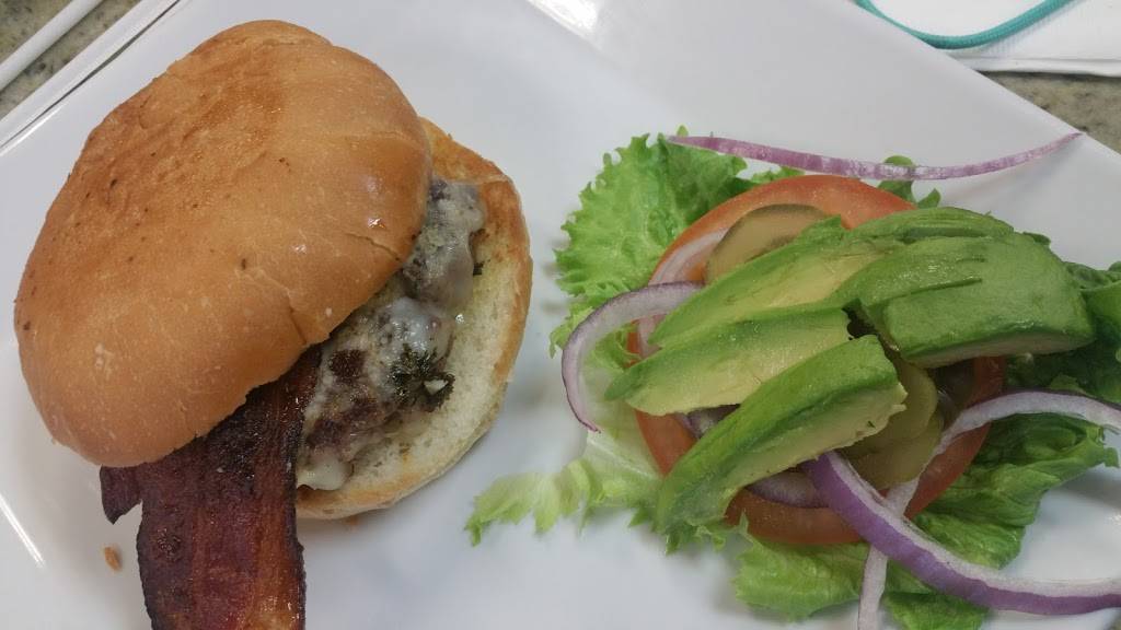 Stevies Family Restaurant | restaurant | 17629 Vierra Canyon Rd, Prunedale, CA 93907, USA | 8312723356 OR +1 831-272-3356