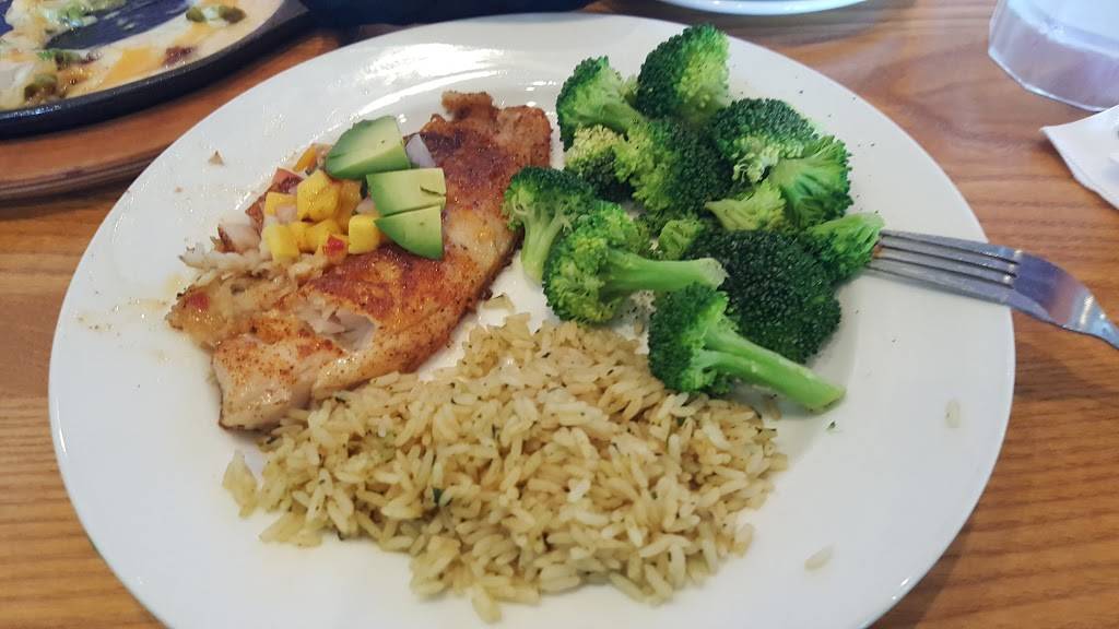 Chilis Grill & Bar | meal takeaway | 2599 Whiskey Rd, Aiken, SC 29803, USA | 8036488148 OR +1 803-648-8148