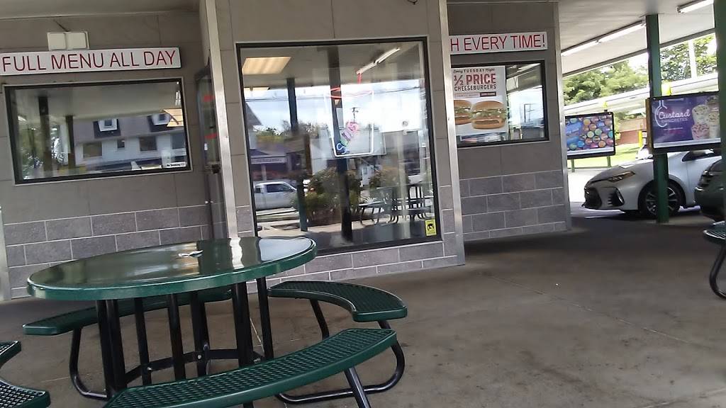 Sonic Drive-In | restaurant | 537 W Dixie Ave, Elizabethtown, KY 42701, USA | 2707639900 OR +1 270-763-9900