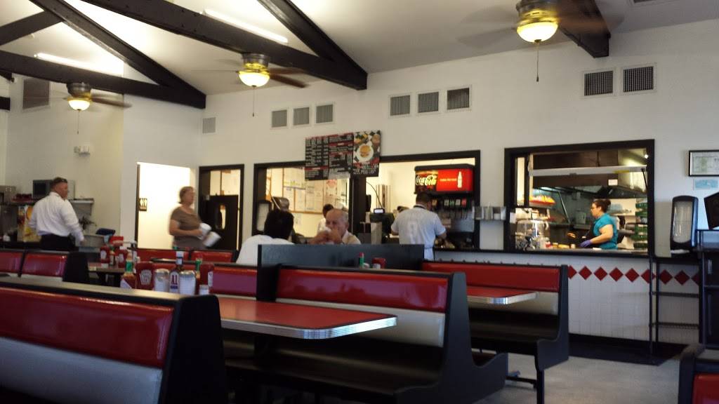 Dans Hamburgers | restaurant | 844 Airport Blvd, Austin, TX 78702, USA | 5123852262 OR +1 512-385-2262