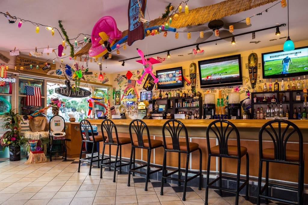 Tacky Tiki Bar & Grill | restaurant | 8800 Vistana Centre Dr, Orlando, FL 32821, USA | 4072393100 OR +1 407-239-3100