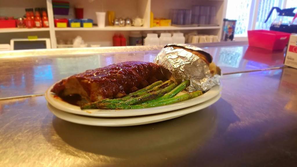 The Palace Grill | restaurant | 5235 Saginaw Rd, Flint, MI 48507, USA | 8106946131 OR +1 810-694-6131