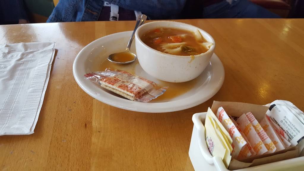 Apple Villa Famous Pancakes - Catering | restaurant | 3101 Barrington Rd, Hoffman Estates, IL 60192, USA | 8477652000 OR +1 847-765-2000