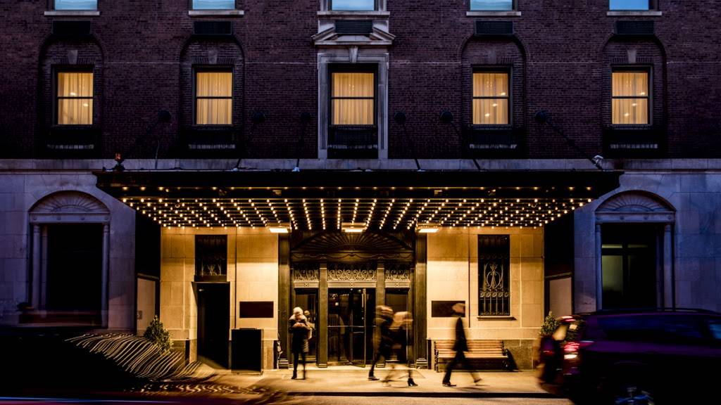 Booth One | restaurant | 1301 N State Pkwy, Chicago, IL 60610, USA | 3126490535 OR +1 312-649-0535