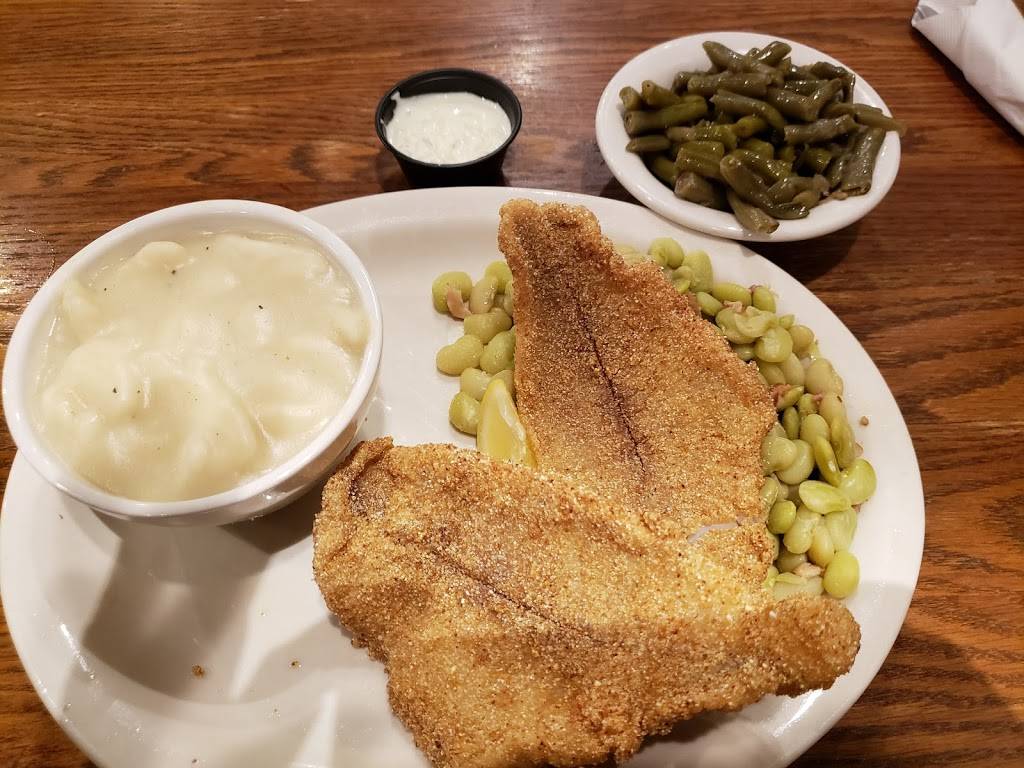 Cracker Barrel Old Country Store | restaurant | 1051 Fox Run Ave, Opelika, AL 36801, USA | 3347492363 OR +1 334-749-2363