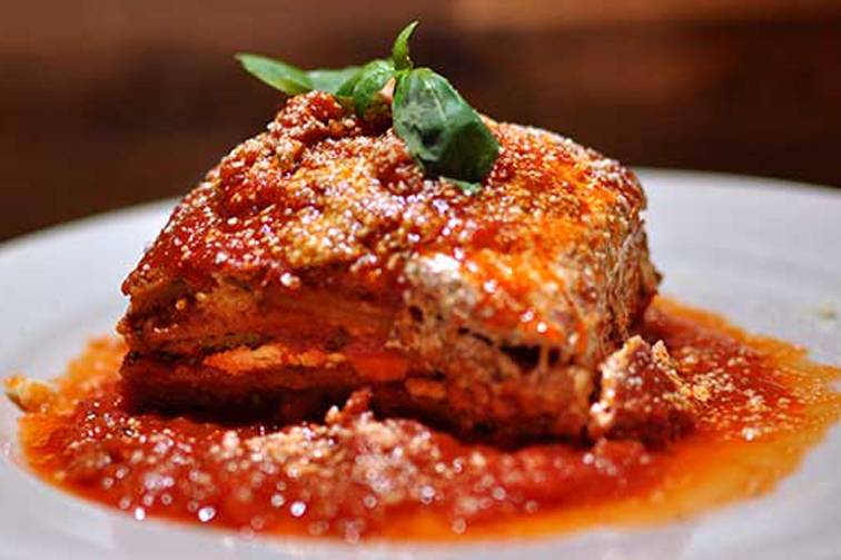 Neapolitan Gourmet | restaurant | 5415 Airport-Pulling Rd, Naples, FL 34109, USA | 2395948285 OR +1 239-594-8285