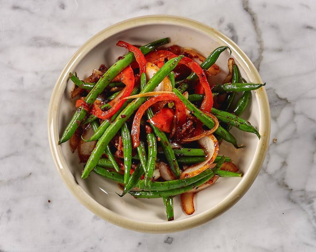 Szechuan Szechuan | restaurant | 1 Bass Pro Mills Dr Unit 2, Concord, ON L4K 5W4, Canada | 9057388398 OR +1 905-738-8398