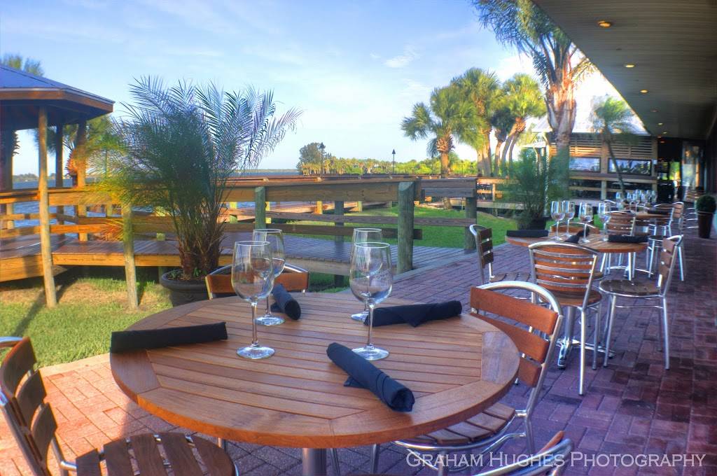 River Rocks | restaurant | 6485 south, US-1, Rockledge, FL 32955, USA | 3217577200 OR +1 321-757-7200