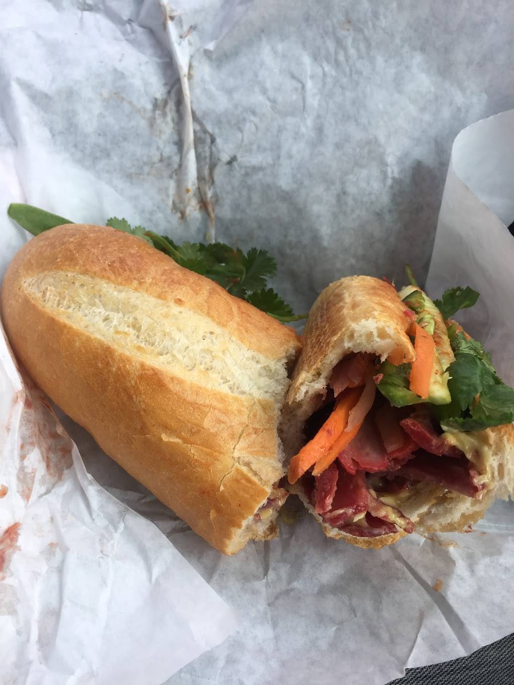 Saigon Deli | restaurant | 3341 W Walnut St #102, Garland, TX 75042, USA | 9722723145 OR +1 972-272-3145