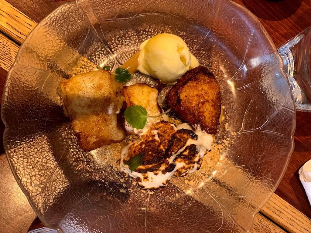 Stamp’s Lane East Coast Eatery | restaurant | 371 Roncesvalles Ave, Toronto, ON M6R 2M8, Canada | 4165377750 OR +1 416-537-7750