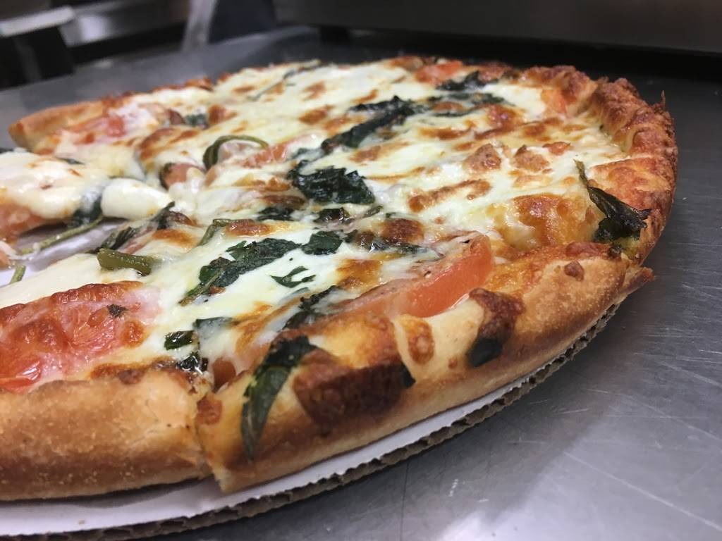 Marias Pizzeria | restaurant | 134 S Franklin St, Holbrook, MA 02343, USA | 7817673340 OR +1 781-767-3340