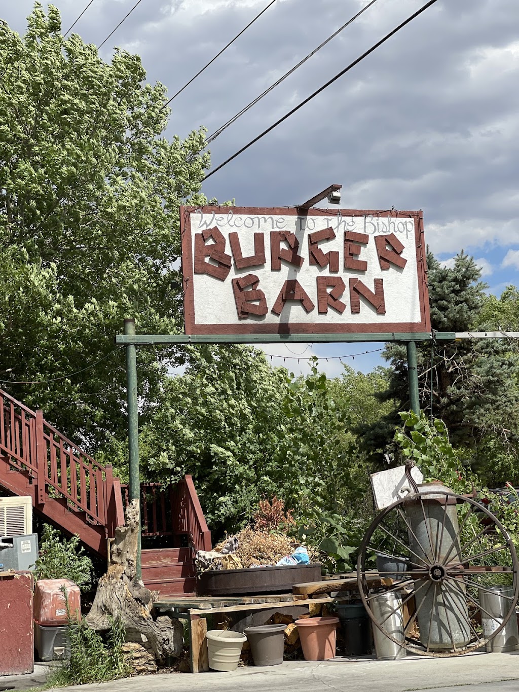 Bishop Burger Barn | restaurant | 2675 W Line St, Bishop, CA 93514, USA | 7609206567 OR +1 760-920-6567